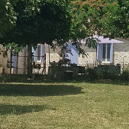 Horse And Hideaway Holiday home