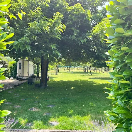 度假居 Horse And Hideaway Doulezon